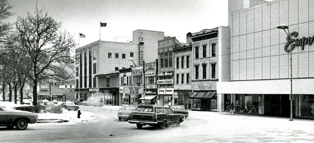 Emporium, 1977